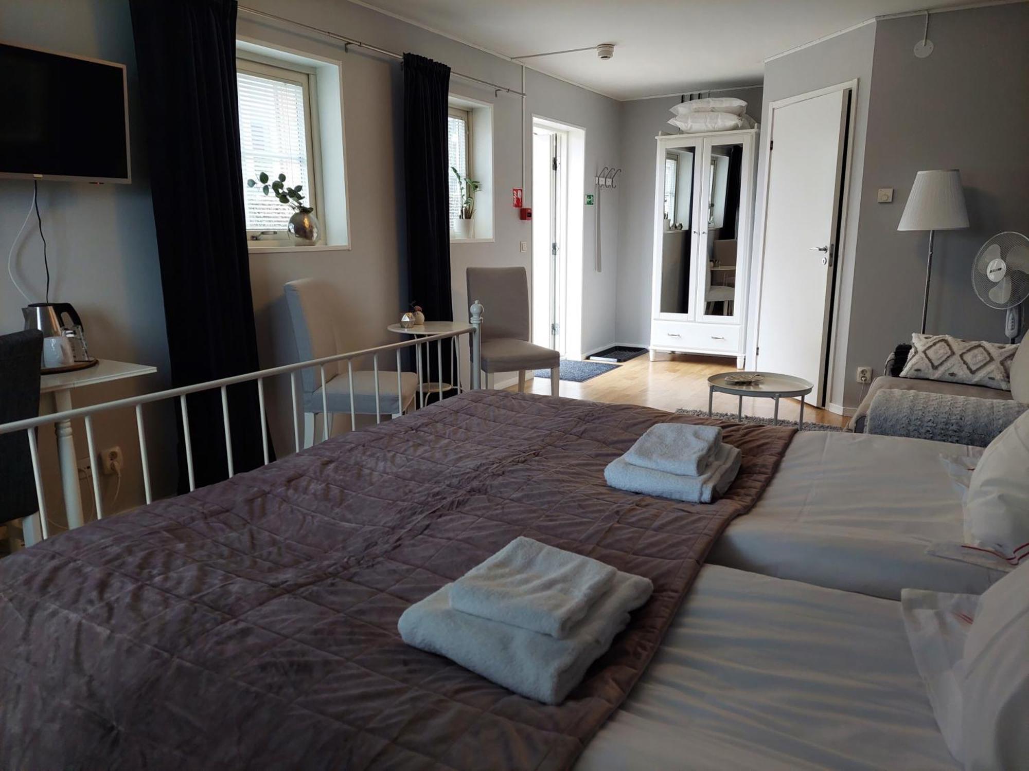 B&B Villa Orion Solvesborg Exterior photo